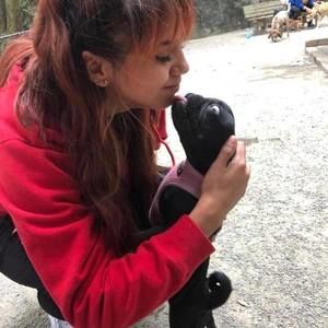 Meet your Posher, Nikki